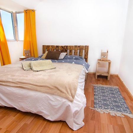 Hostal Mi Paz 발파라이소 외부 사진