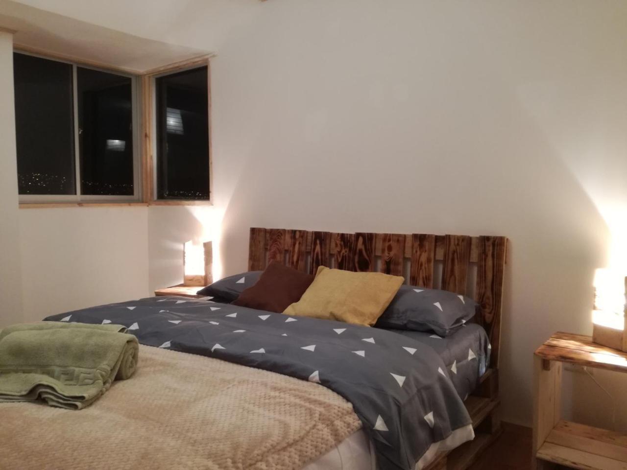 Hostal Mi Paz 발파라이소 외부 사진