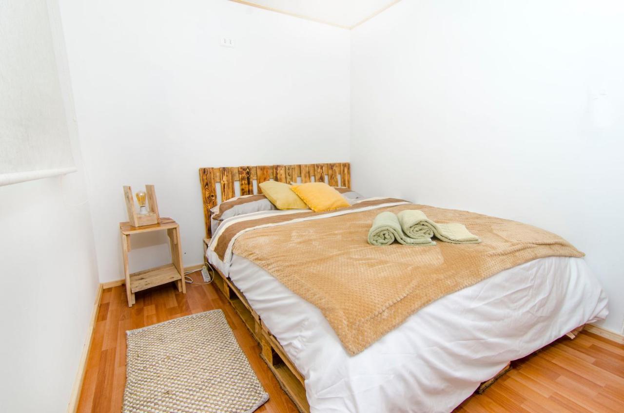 Hostal Mi Paz 발파라이소 외부 사진