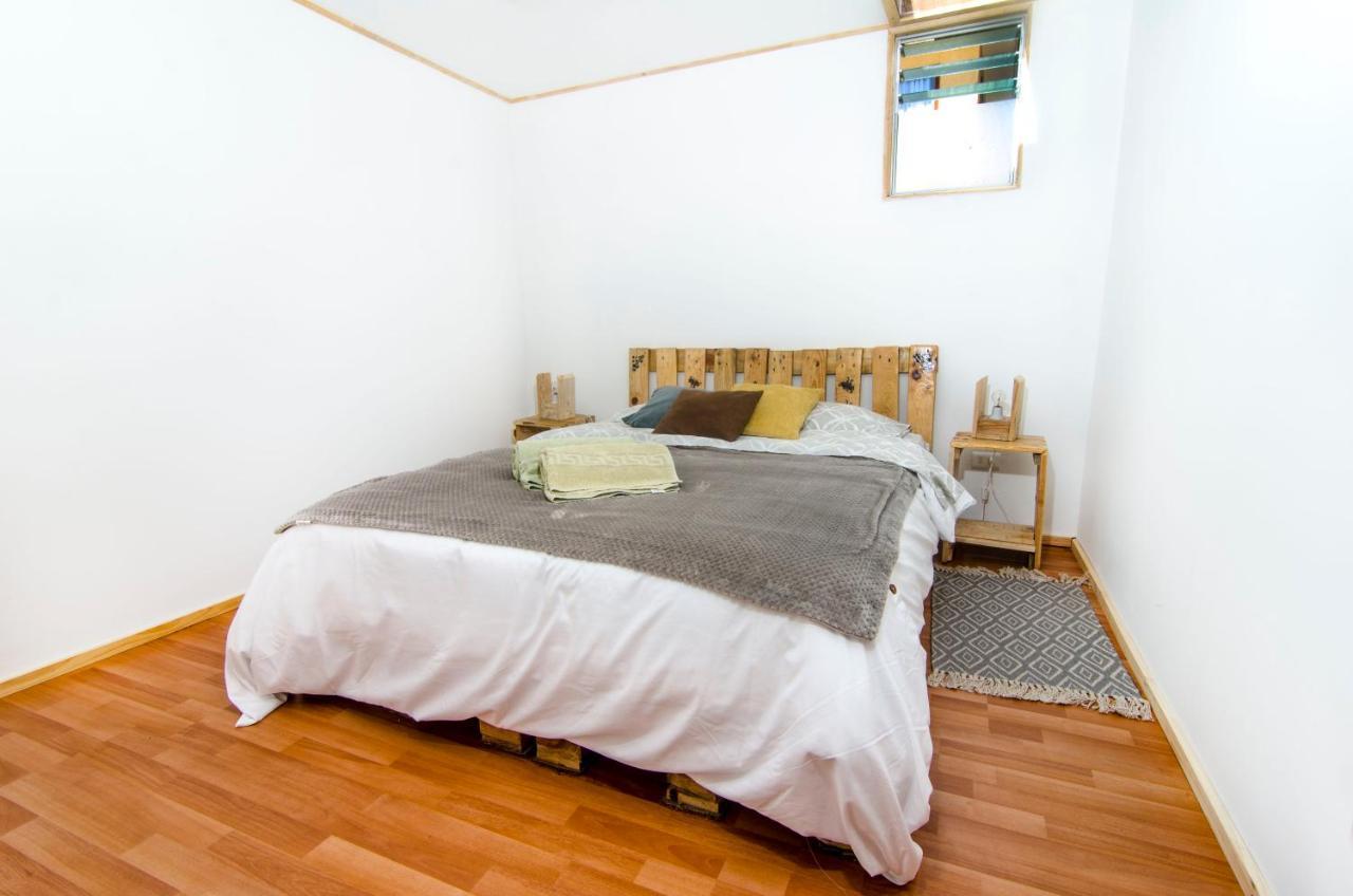Hostal Mi Paz 발파라이소 외부 사진